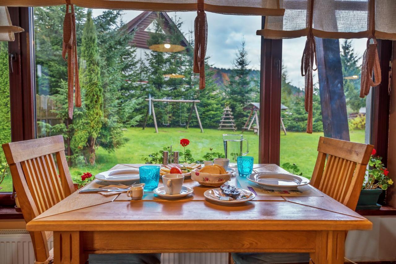 Casa Muntelui Hotel Фундата Екстериор снимка