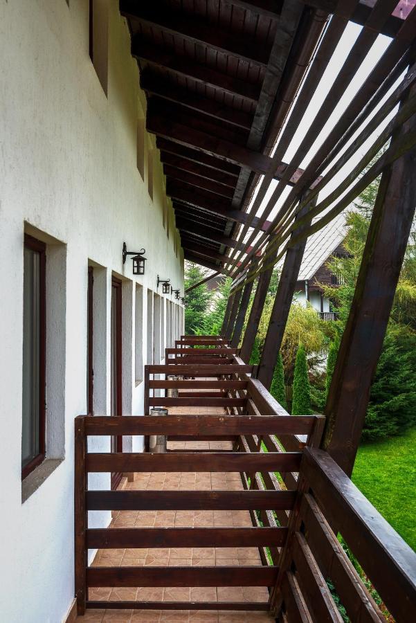 Casa Muntelui Hotel Фундата Екстериор снимка